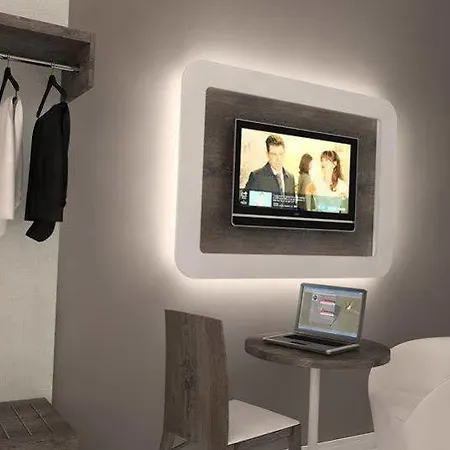 מלון Boutique Duomo 4*
